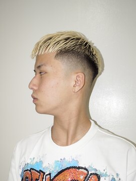 メリケンバーバーショップ トーキョー(MERICAN BARBERSHOP TYO) メンズカットバーバースタイルクロップスキンフェード