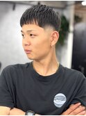 フェードカット 前髪カット クロップカット スキンフェード 20代