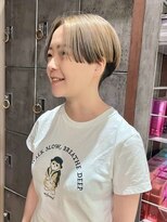 ナック ウメダ(knack UMEDA)&nbsp;ハイトーンベージュショート/阪急梅田