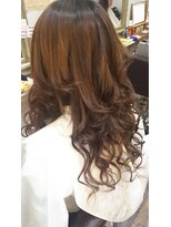 レヴィーマム(Revie mum)&nbsp;エクステ５０束でロングヘアー