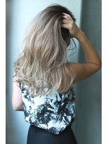 ブラン 梅田(Blanc)&nbsp;【Blanc 梅田】プラチナベージュ/ハイライト/グラデーション