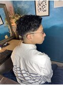 ソフトアップバングフェードヘアー