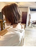 襟に合うボブ