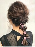 【    ふんわりリボンねじねじアレンジ    】