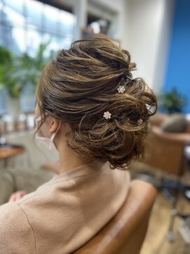 ヘアサロン ライフ(Hair Salon LIFE) アップスタイル