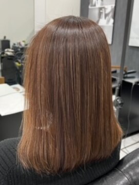 ディティール(Detail) 伸ばしかけにオススメ×ミディアムボブ