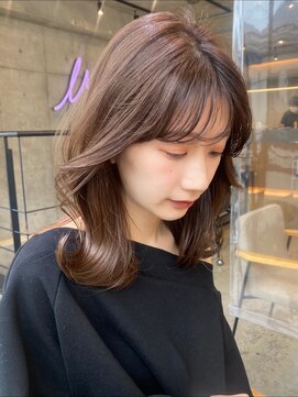 ウェイズ トウキョウ(Ways TOKYO) 流れる顔まわり×春の柔らかベージュ