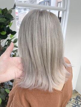 ネイビー(Navy) 俺の白毛ぼかし