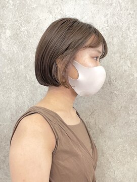 サンク 原宿 表参道(cinq) ミルクティーベージュナチュラルボブミニボブケアブリーチ20代