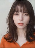 イヤリングカラー　くびれヘアー　大人かわいい　フェザーバング