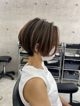 イキ 表参道(iki omotesando) モード/無造作ウェーブ/大人ガーリー[表参道駅]