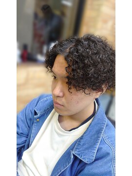 カットハウス パセリ センターパートのカーリーヘア～　　<理容室>/メンズ/バーバー/