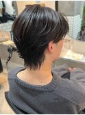 韓国風ウルフセンターパートメンズカットアッシュブラック