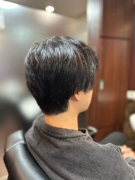 プレミアムバーバー 銀座店(PREMIUM BARBER produce by HIRO GINZA) センターパート