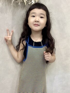 ハイバレーヘアーメゾン(HIGH VALLEY HAIRMAISON) キッズカットお子様カット顔周りカット岡山南中央町