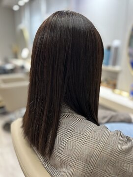 アオ 花咲町(a-o) ストレートヘア♪