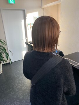 アイズ 渋沢(AIZU) 切りっぱなし外ハネボブ