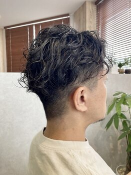 イコロ(ikor)の写真/幅広い世代におすすめ◎経験豊富なスタイリストがご要望に合わせて再現性の高いスタイルをご提案。