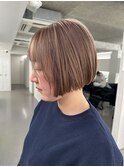 ミルクティーベージュ　ケアブリーチ ミニボブ 髪質改善【山口】