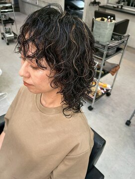 ヴィムヘアー 北谷店(VIM hair) デザインが可愛い♪ウエット質感のニュアンスパーマ×ハイライト