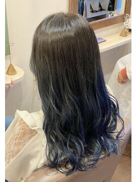 ミュウ(Private hair salon Miu) グラデーション(ブルー)