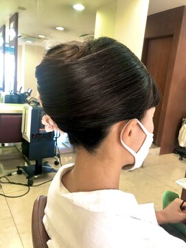 サンロード ヴィフ SUNROAD vif 夜会巻き