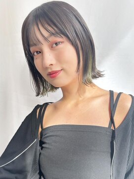 ケーツー心斎橋 クイーンズガーデン バイ ケーツー(K two QUEEN'S GARDEN by K two) ピスタチオインナーカラー/イヤリングカラー2/心斎橋&難波なんば