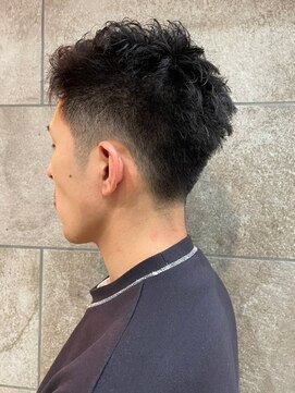 ディスコネクト(DISCO-N-NECT) 癖毛風パーマ スパイキーショート ダークアッシュ ビジネス