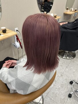 シカ 神戸三宮元町店(Cica) 神戸　三ノ宮　元町　　ベージュ　ピンクベージュ　ハイトーン