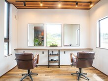 座った瞬間現実逃避！ずっと座っていたくなる眺めのいいセット面