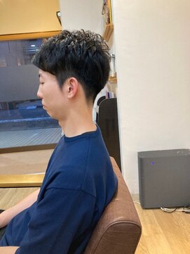 グランバイ アトリエドングリ(Grand × AtlierDonguri) お客様髪質改善データ1295(デザインカット)