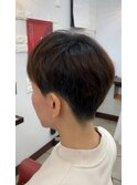 ボーイッシュ刈り上げショート