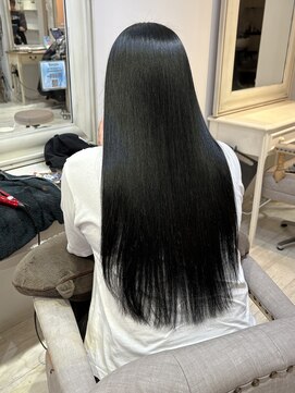 ナンバー ユアイロ 川崎(N° uairo) 艶髪ストレート&髪質改善カラー