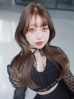 シオン(shion)&nbsp;暗めカラー韓国ヘア前髪カットグレージュロング_F20934