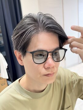 バース 梅田中崎町店(BIRTH) 50代40代白髪ぼかしシルバーメッシュバレイヤージュ