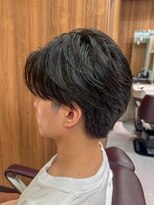 トラスト ザ バーバー 東京駅日本橋店(TRUST the Barber)&nbsp;センターパート/ナチュラルヘア/メンズカット