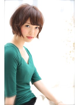 リバレイト(liberate) 大人かわいい・小顔ふんわりナチュラルショート/クラシカル