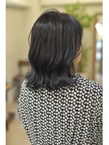 イリーブ(elieve)&nbsp;最近人気な、アッシュブラック！！