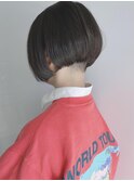 【morio 原宿】黒髪　刈り上げ前下がりボブ　ショートオバラ