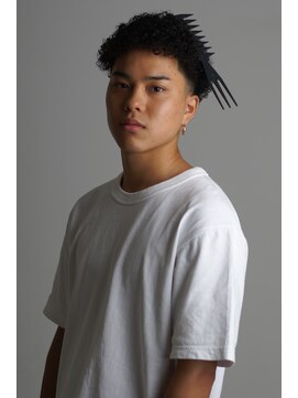 にもう ショートアフロスキンフェードテクノハードパーマN1