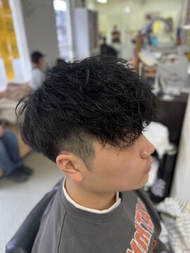 サンペイヘアーサロン ツイストスパイラルパーマ