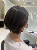 小顔になれる艶ショートボブ