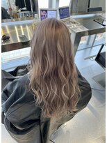 カラット 堺東(CARAT)&nbsp;ホワイトベージュ/ダブルカラー/グレージュカラー