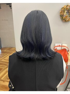 リジー(Litzy) ハイライト × 韓国人風ネイビーブルー