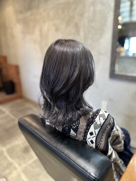 クレエ ヘアー デザイン(creer hair design) 透け感暗めシルバー×うるつやトリートメント