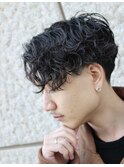 スパイラルミックスラルフカールセンターパート黒髪パーマ