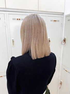 アッシュ 町田駅前通り店(Ash) ぱつっとハイトーンロブ