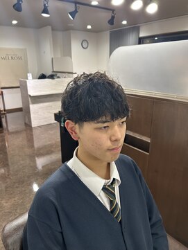 メルローズ(Melrose) ツイストスパイラルパーマ/ツーブロック/刈り上げ