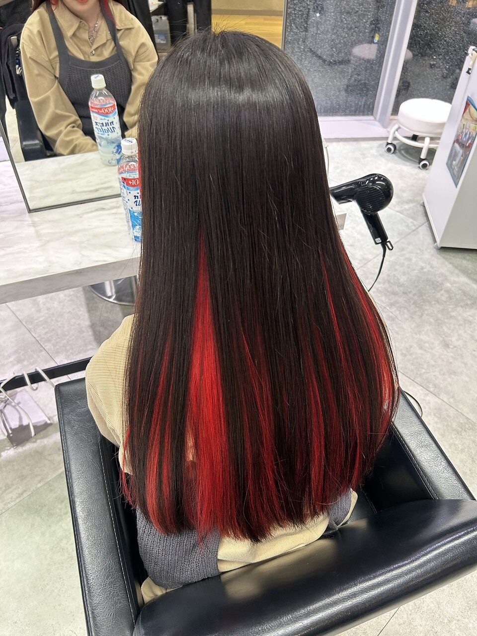 2026年冬】インナーカラー 赤の髪型・ヘアアレンジ｜人気順