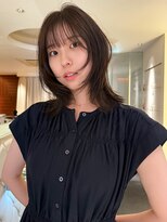 ヤヨイブレインズフェアリー(YAYOI BRAINS fairy)&nbsp;くびれと顔周りが可愛い！ミディアムレイヤーボブ